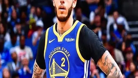 俄战赞比亚：格鲁申科夫帽子戏法闪耀，瓦哈尼亚双响助力胜利