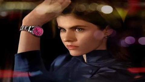 渡邊雄太妻子分享2025圣诞合照，热议难免？